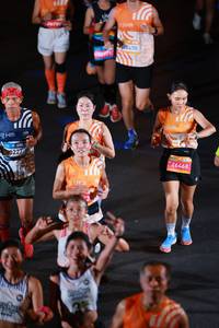 BIB: 02211, 92470, 26468
                            <button type="button" onclick="openModal(23098042)" class="btn btn-primary btn-sm float-right btn-popup" data-toggle="modal" data-target=".modal-high-quality">
                        <i class="fas fa-shopping-cart"></i> Add to Cart
                    </button>
                                            <button type="button" onclick="isThisMe(23098042, true)" class="btn btn-success btn-sm float-right btn-popup btn-isme hidden" data-toggle="tooltip" data-placement="bottom" title="นี่คือรูปของคุณใช่ไหม คลิกที่นี่เพื่อเอาเข้าอัลบั้ม">
                        <i class="fas fa-plus"></i> Add to album
                    </button>
                    <button type="button" onclick="isThisMe(23098042, false)" class="btn btn-warning btn-sm float-right btn-popup btn-isnotme hidden">
                        <i class="fas fa-ban"></i> Remove from album
                    </button>